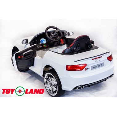 Audi RS 5 белый Audi RS 5 белый