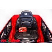 Audi Q7 Высокая дверь красный